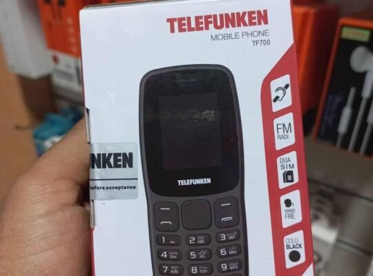 Téléphone portable telefunken tf700
