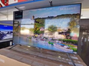 Tv LED 50AU7000 4K CRYSTAL SAMSUNG